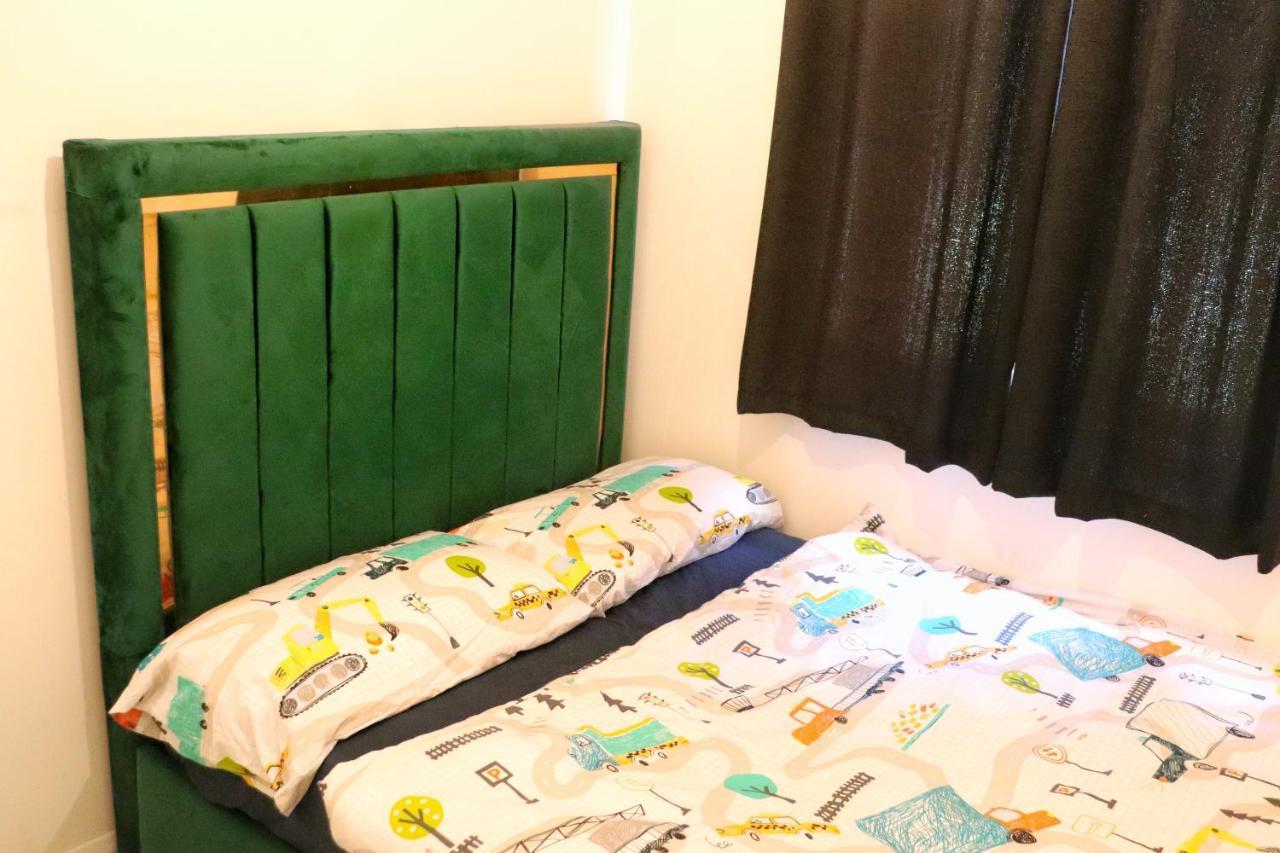 Your Perfect Home Away From Home كورك المظهر الخارجي الصورة